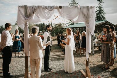 Bride and Groom in wedding ceremony, Country Wedding in Dove Creek, Courtenay, Vancouver Island