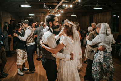 Bride and Groom Dance Country Wedding in Dove Creek, Courtenay, Vancouver Island