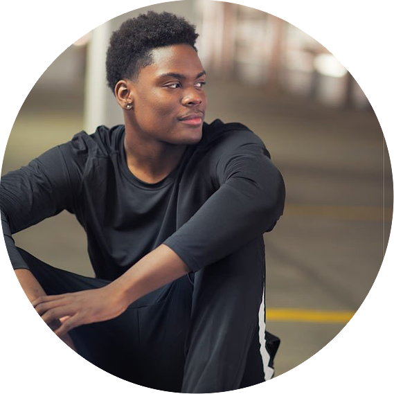 Popular Senior Pictures packages includes sports and music themed pictures 