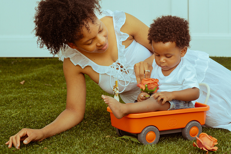 black mother and her son