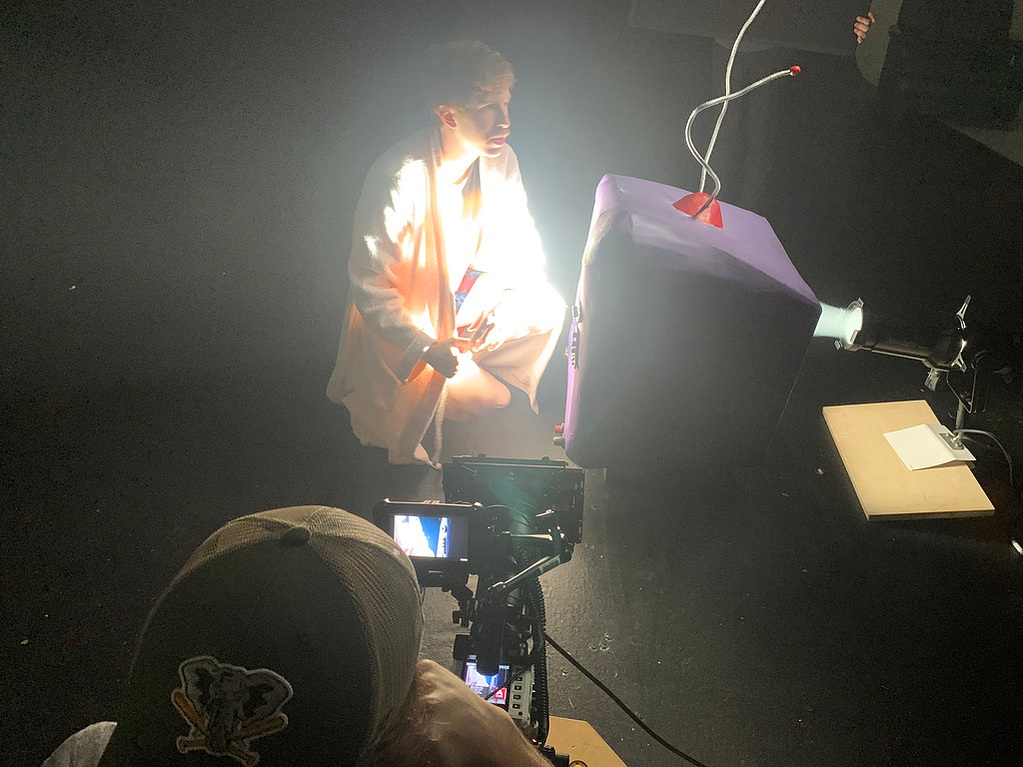 Ade Music video Ambivert. Behind the scenes from Oliver Levine animation