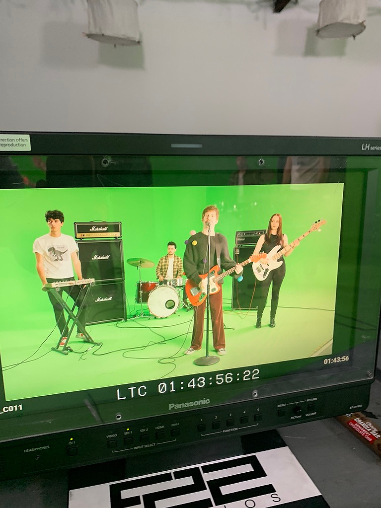 Ade Music video Ambivert. Behind the scenes from Oliver Levine animation