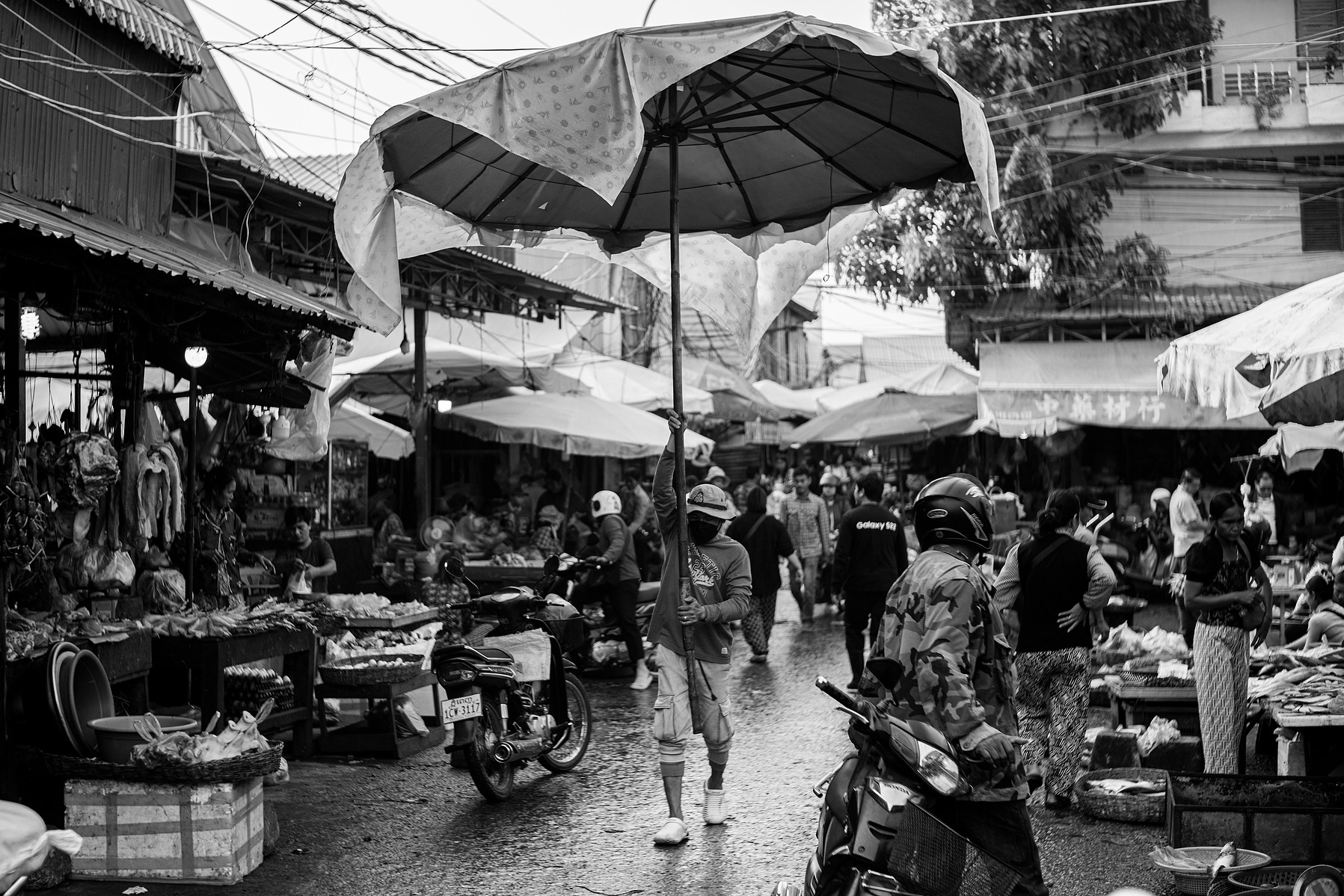 A scene in the a wet market in Siem Reap