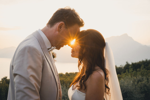 Love, light, and Lake Garda: Wedding photography that tells your unique story by Thilo Weimar.