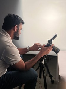 behind the scenes shooting some tiny jewellery products with best jewellery photos in pune india