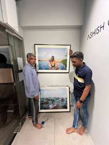 putting up photography prints in a studio near me of my lifestyle photos work in pune india
