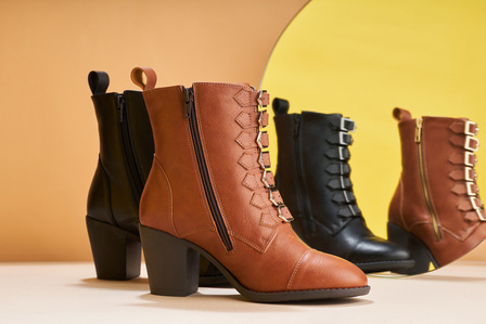 Pleading shoe brand photographer shooting bright boots with mirror based in Pune India