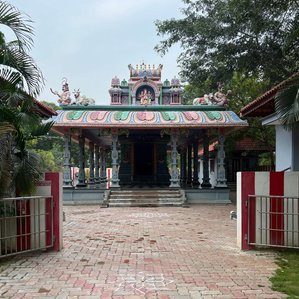 travel image of a temple in tamil nadu photographed by leading jewellery photography in india