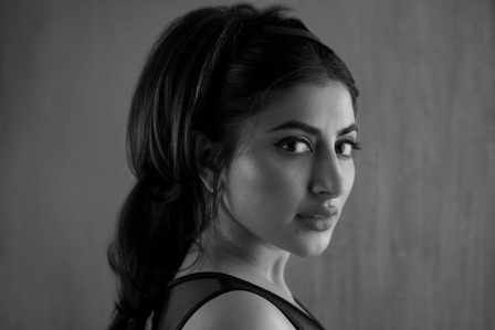 monochrome portrait of gorgeous telegu actress Shweta avasthi shot by leading portrait photographer based in pune india