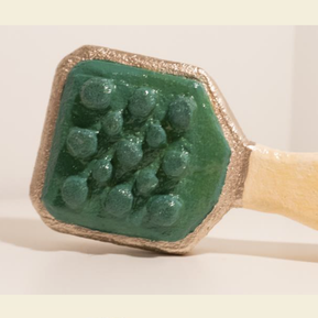 Image half displaying hairbrush within dementia friendly care kit