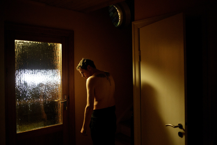 Peter Klint Busk Jørgensen Ud & Se Morten DMJX Politiken prisvindende bedste fotograf fotojournalist Danmark København psykiske lidelser award winning best photographer photojournalist Denmark Copenhagen mental disorders