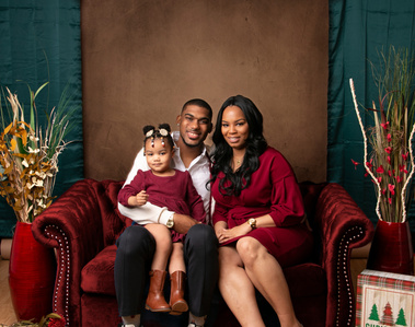 Portrait photography in Colombia, SC of a family at Christmas Eve
