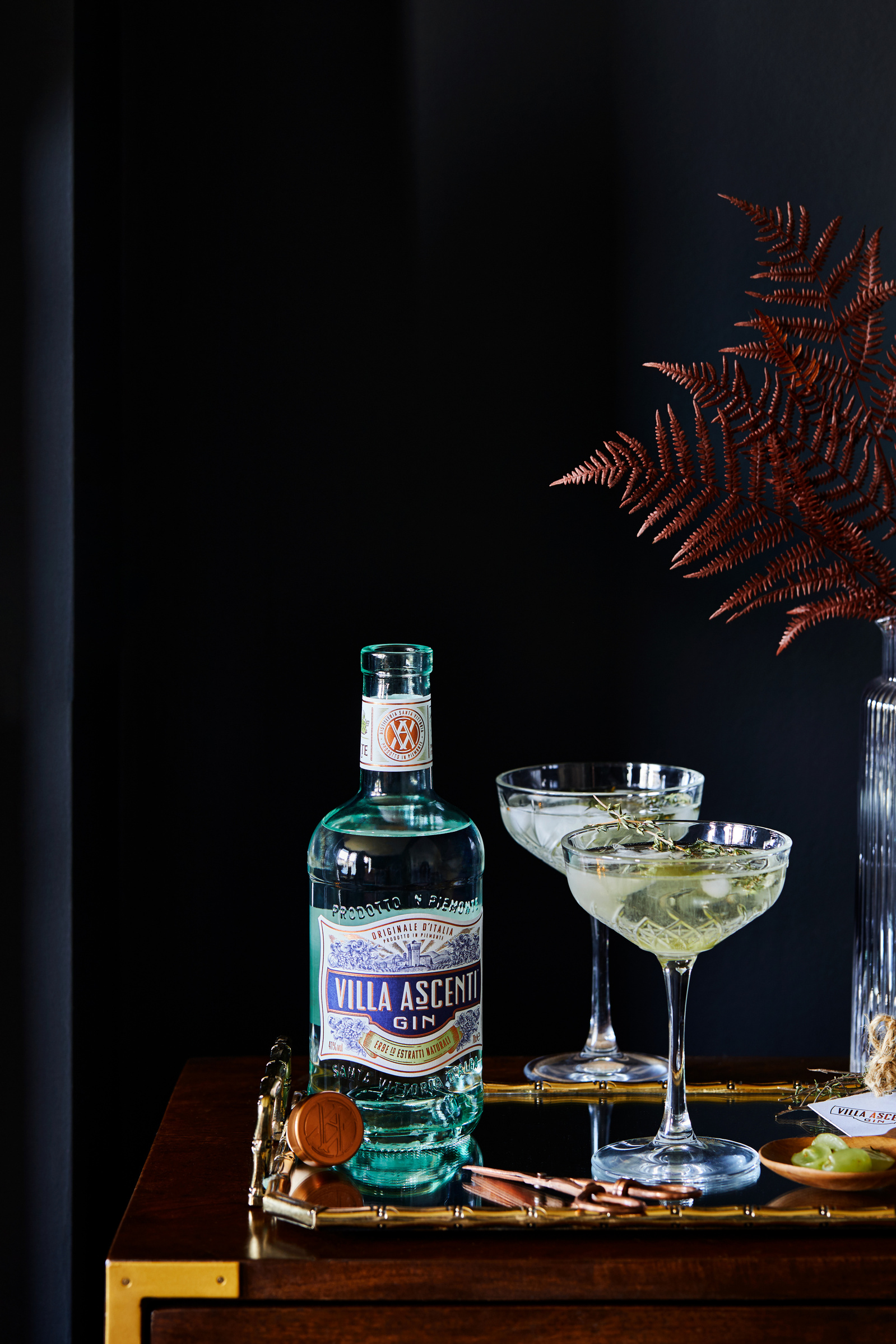 Villa Ascenti gin social media campaign. Shot by south east London based food and product photographer Lol Johnson. Styled by Nicki Bamford Bowes.