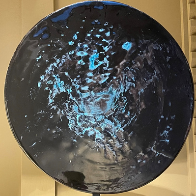 Sparkling water, faïence, 35cm