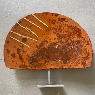 Céramique : Tosenkyo, grès et or 22ct, 50x37cm