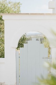 Apulian style door in masseria in Fasano