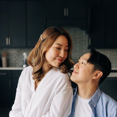 documentary style at home engagement photography session near philadelphia