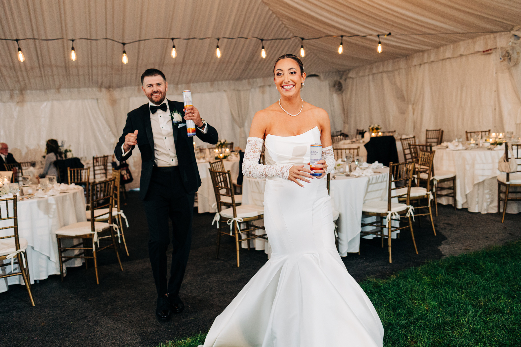 tented wedding reception at glenhardie country club near philadelphia pennsylvania main line chester county