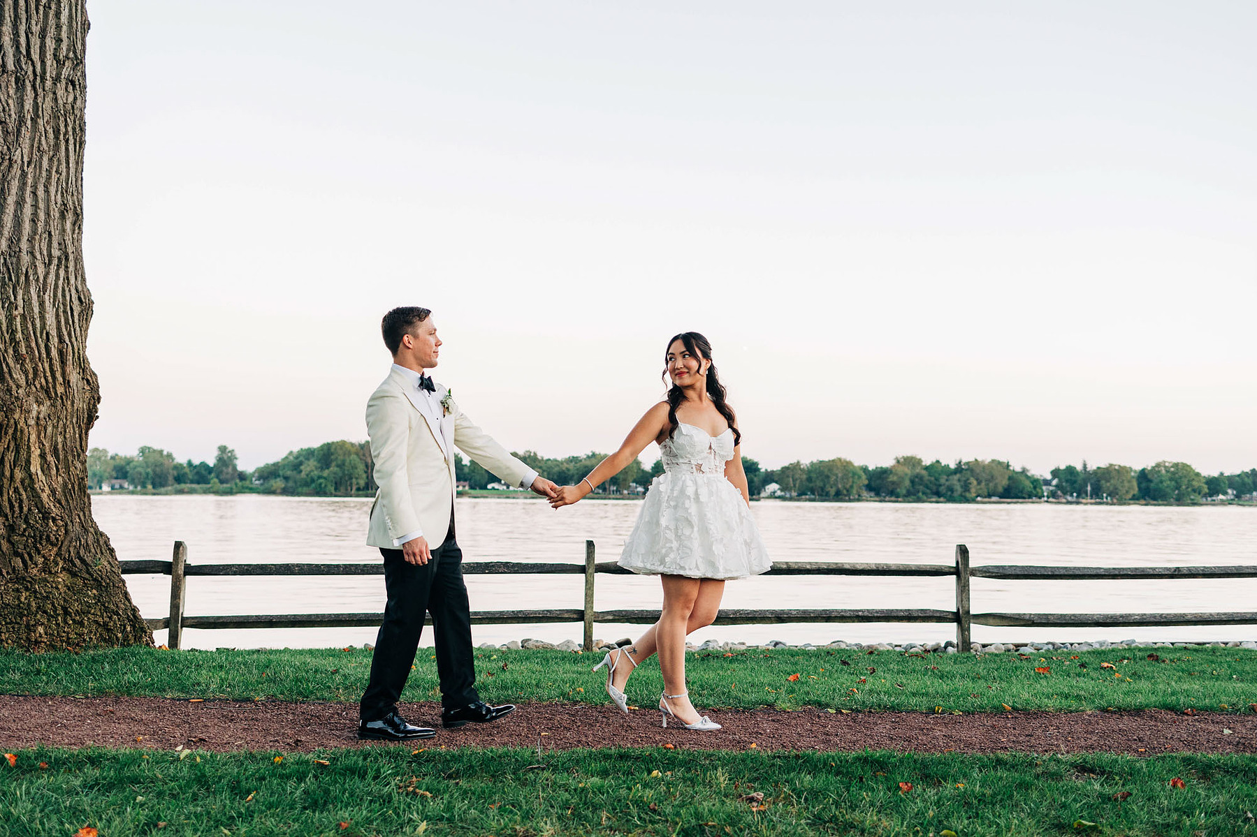 Pen Ryn Estate wedding at River's Edge Pavilion by Becca Haydu Philadelphia Wedding Photographer