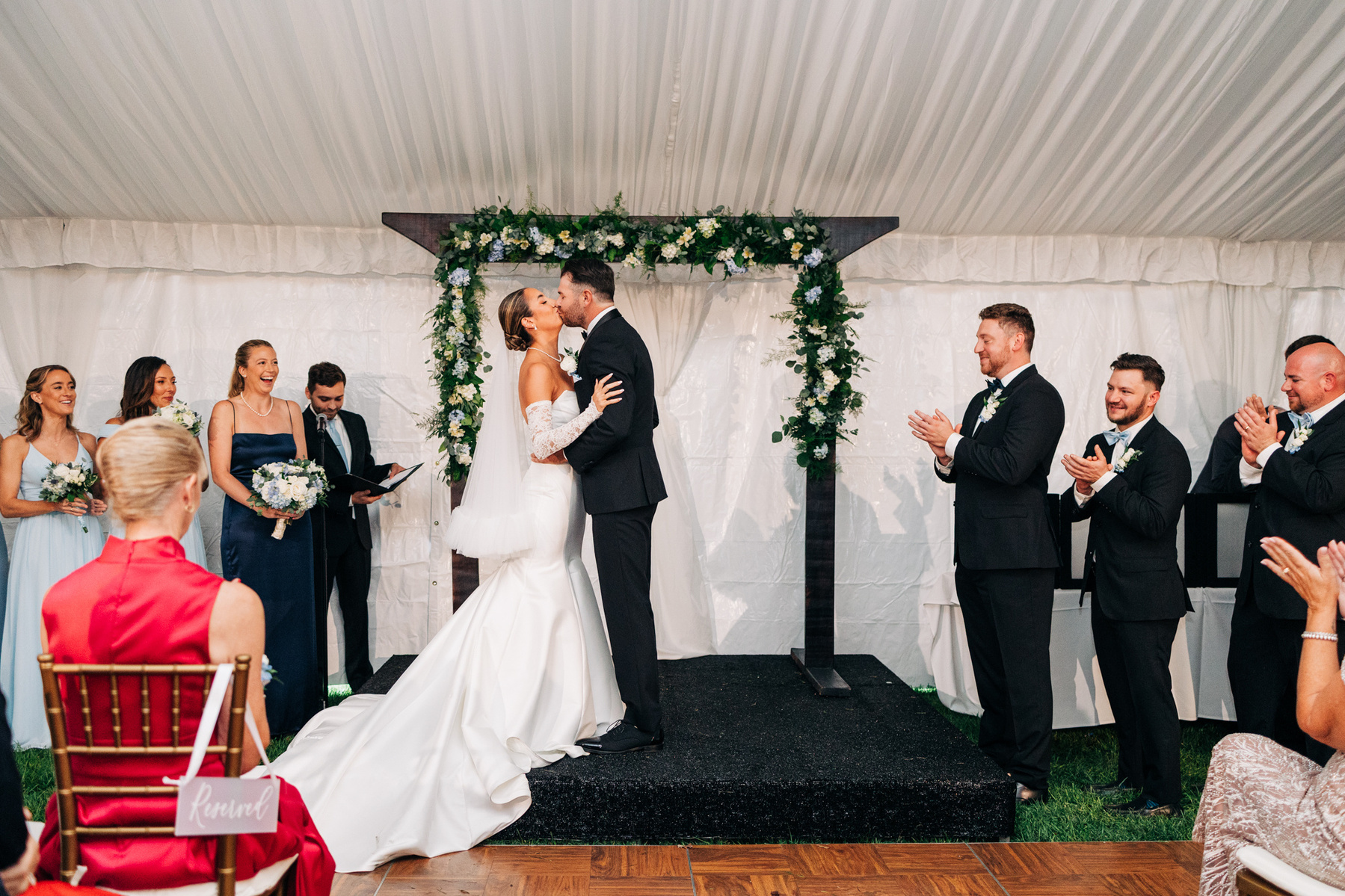 first kiss glenhardie country club wedding near philadelphia on the main line pennsylvania 