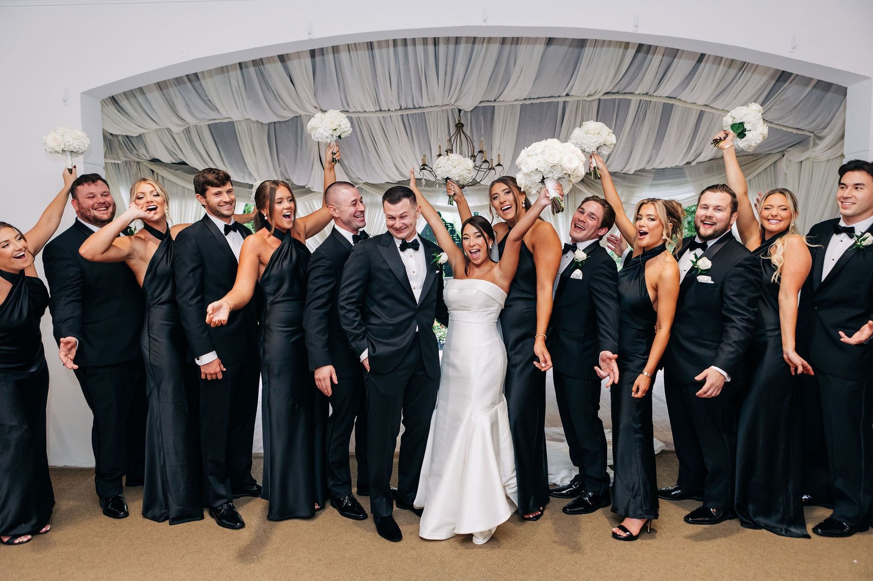 lambertville inn new jersey wedding photography wedding party