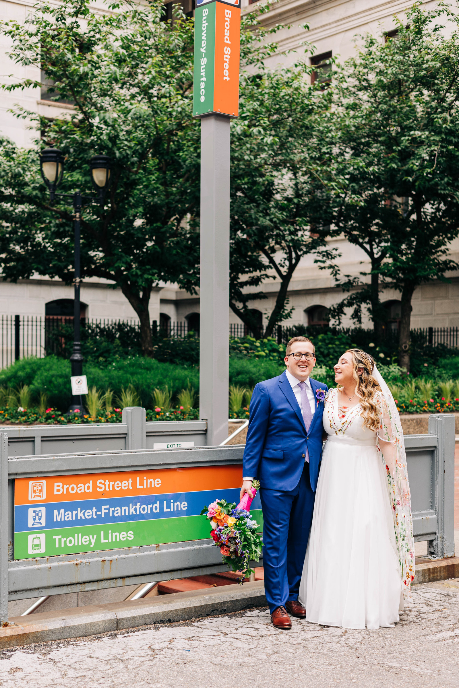 city hall philadelphia wedding photos