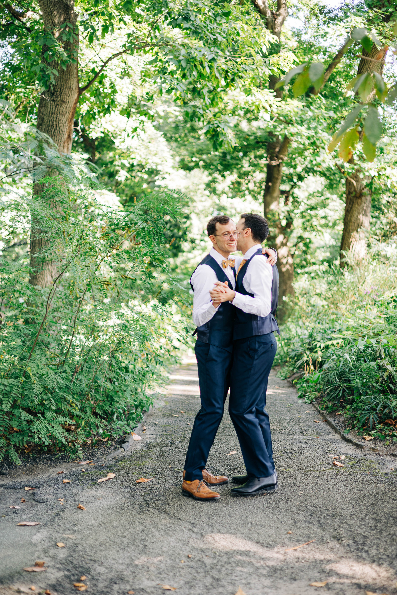 bartram's garden philadelphia lgbtq wedding photography