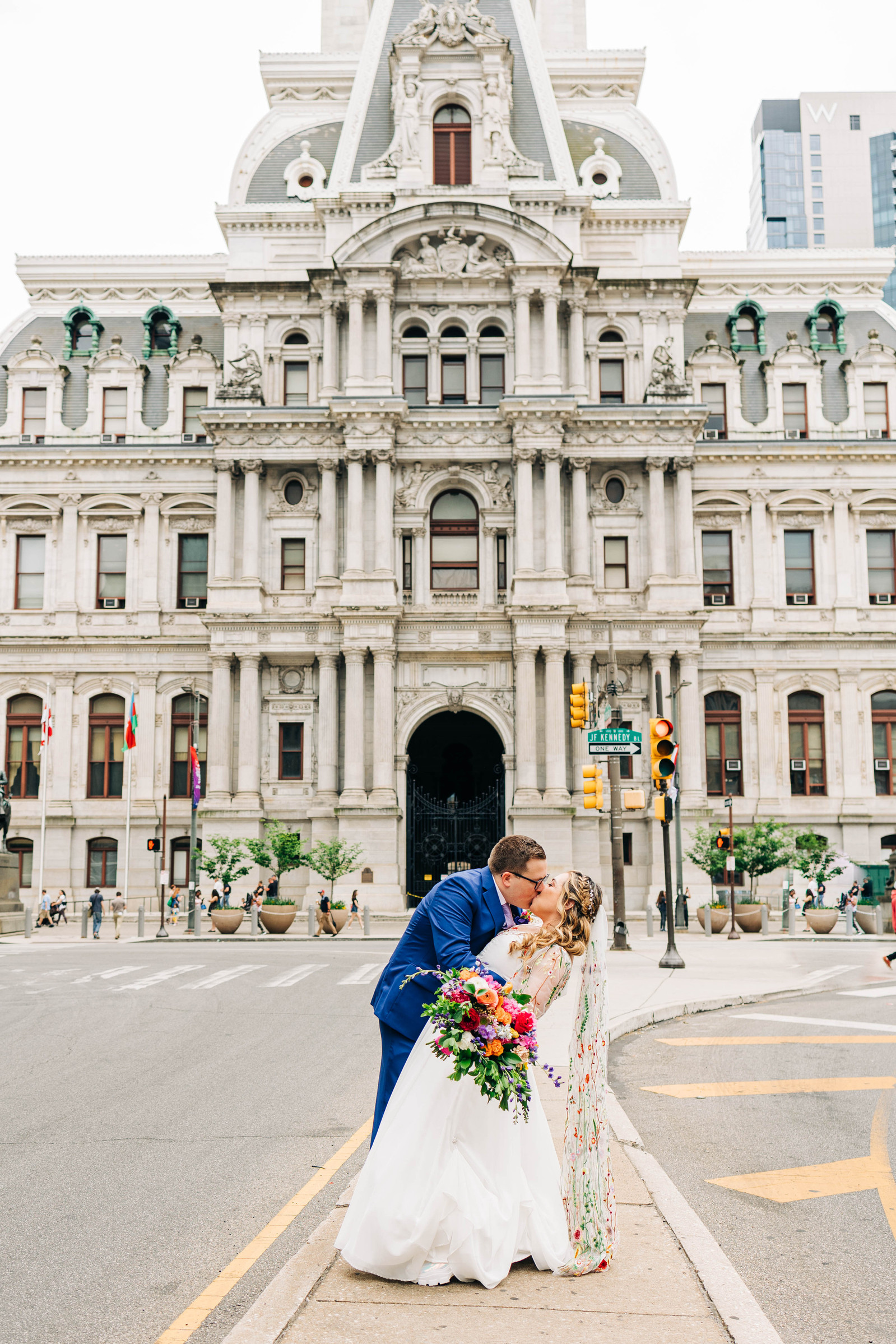 city hall philadelphia wedding photos