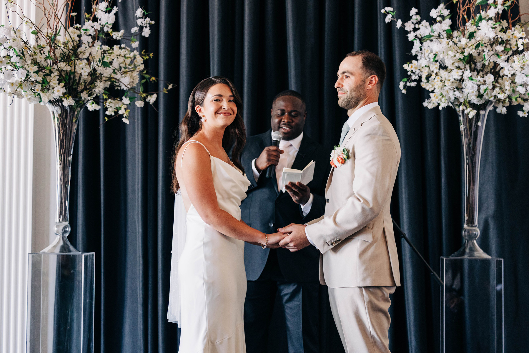 wedding ceremony at the downtown club by cescaphe