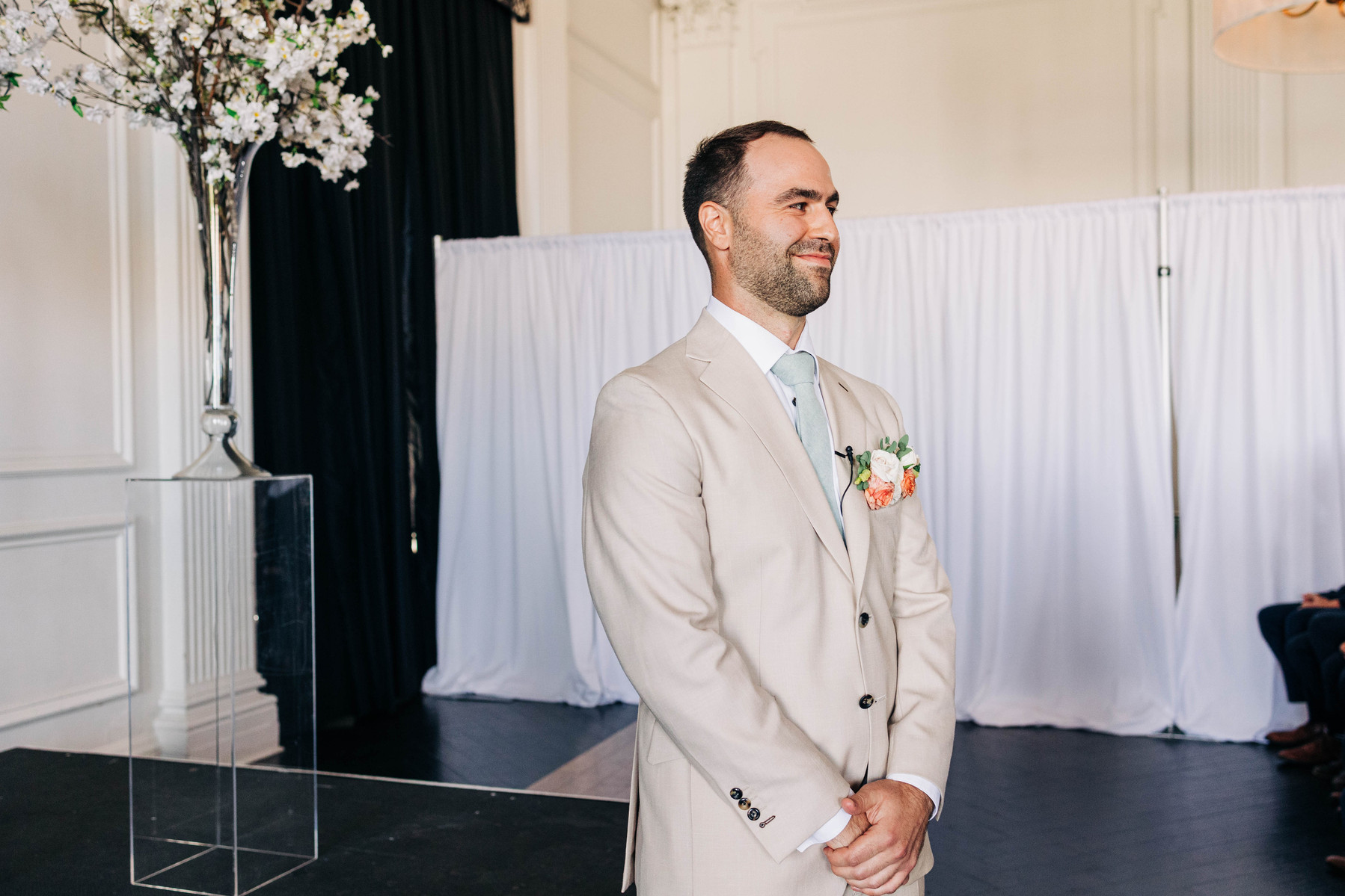 groom waiting for bride to walk down the aisle at the downtown club by cescaphe in old city philadelphia 