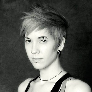 CLASSIC B&W PHOTOGRAPHS - PORTRAITS BY PHOTOGRAPHER TERENCE BOGUE