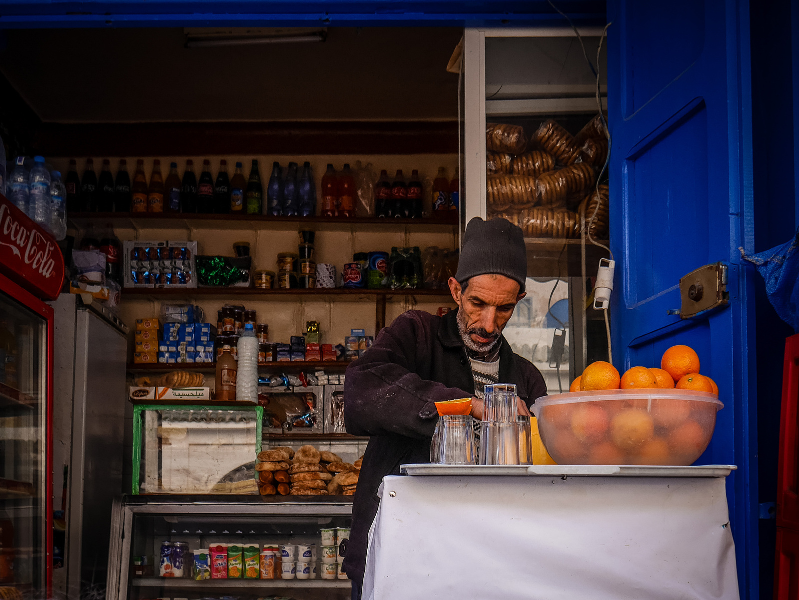 Un marchand de jus d'orange.