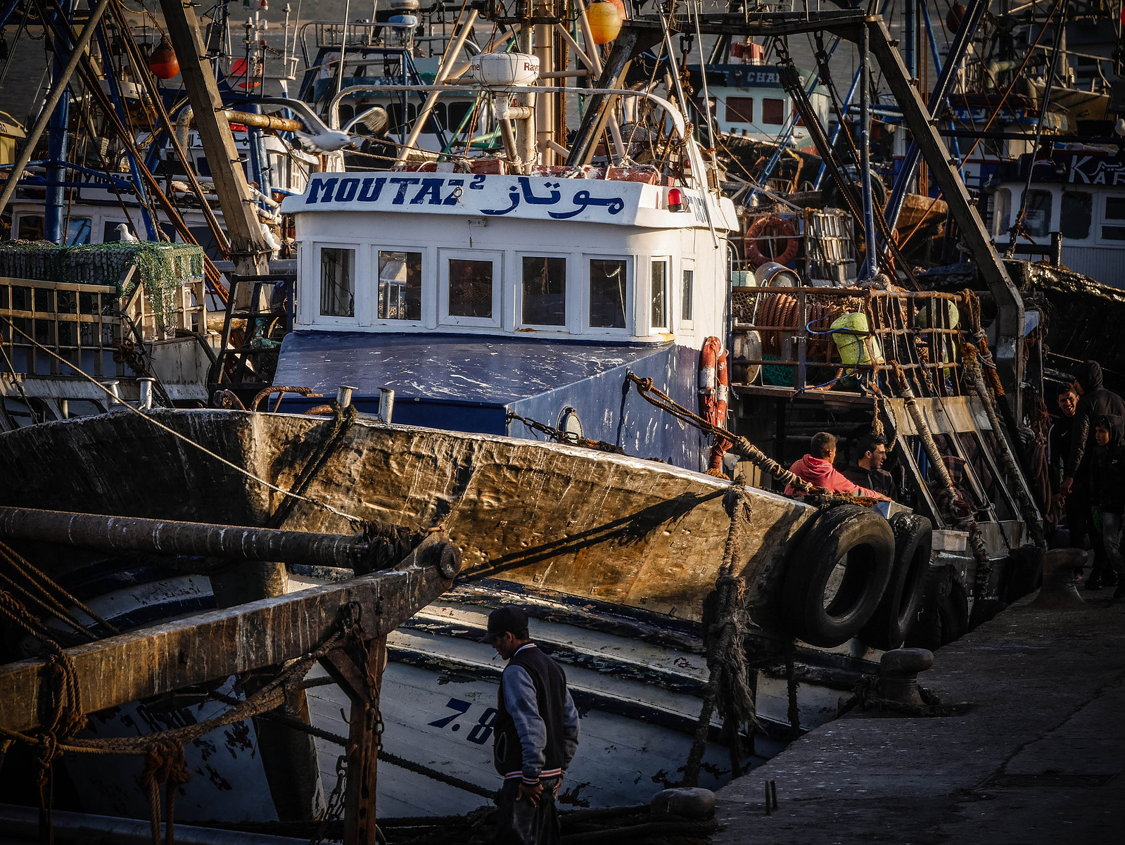 Des bateaux de pêche.