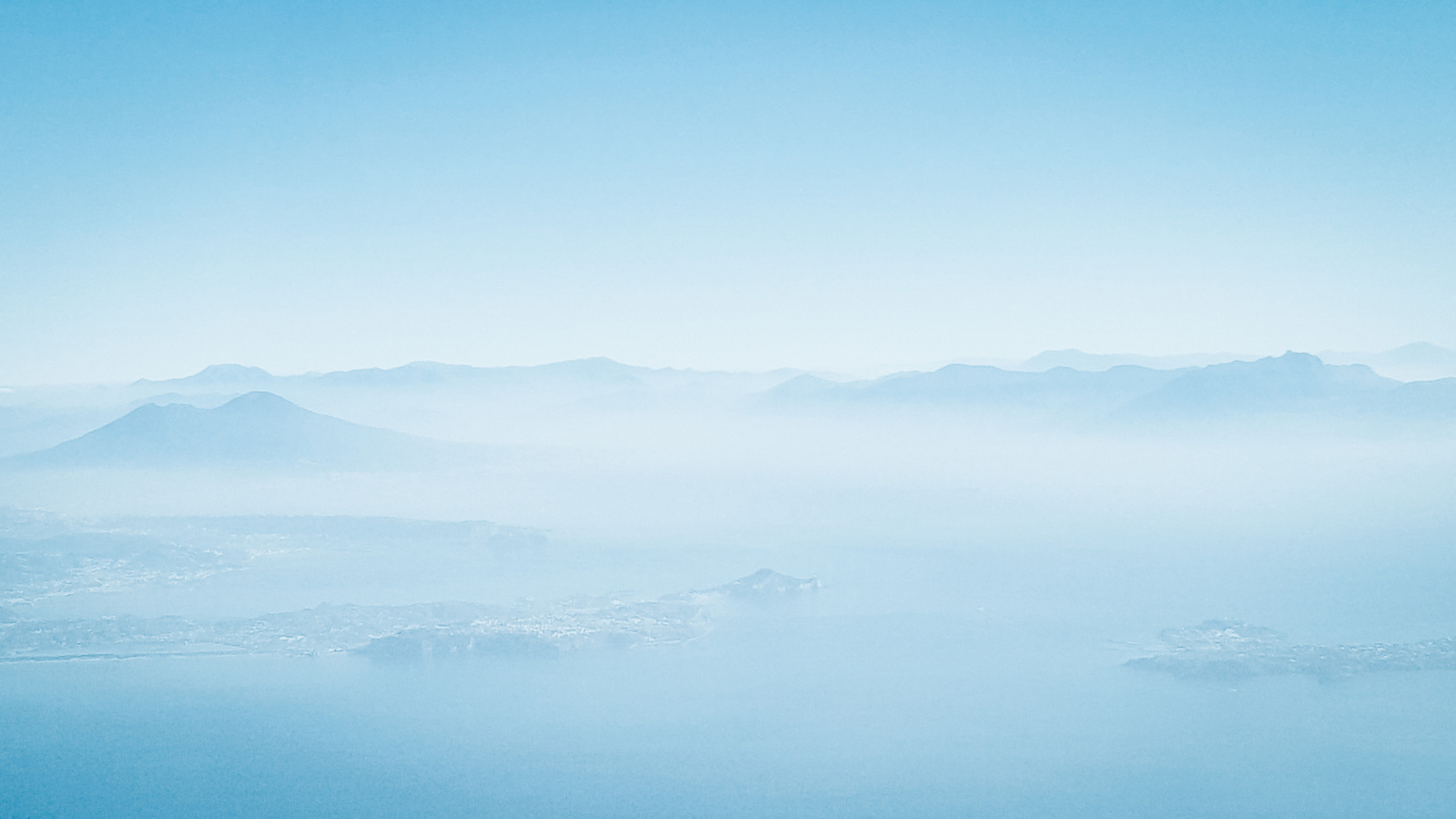 Un paysage vue du ciel.