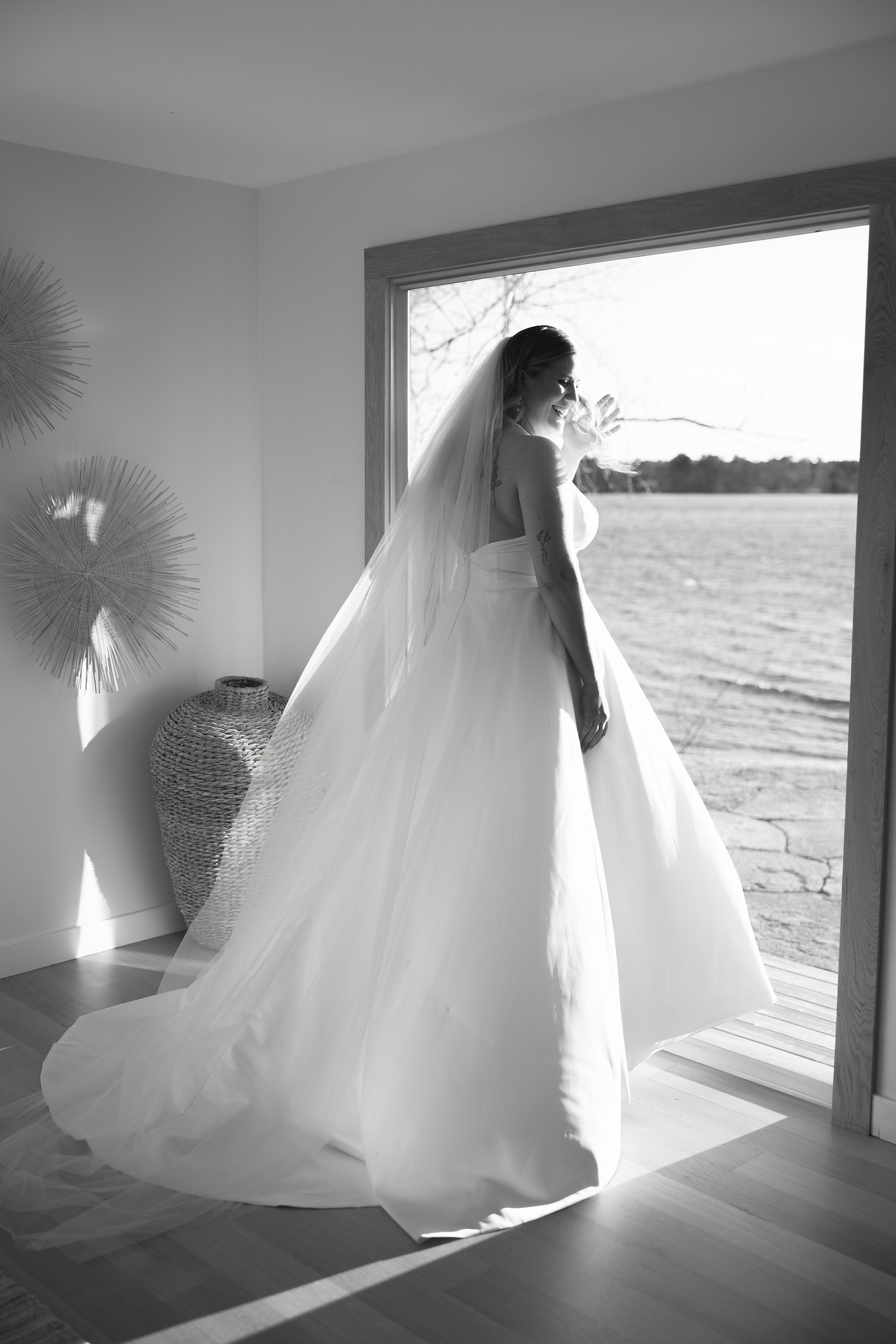New England wedding photographer, romantic New England weddings, timeless wedding photography, documentary wedding photographer, New England elopement photographer, East Coast wedding photographer, wedding photographer in New England