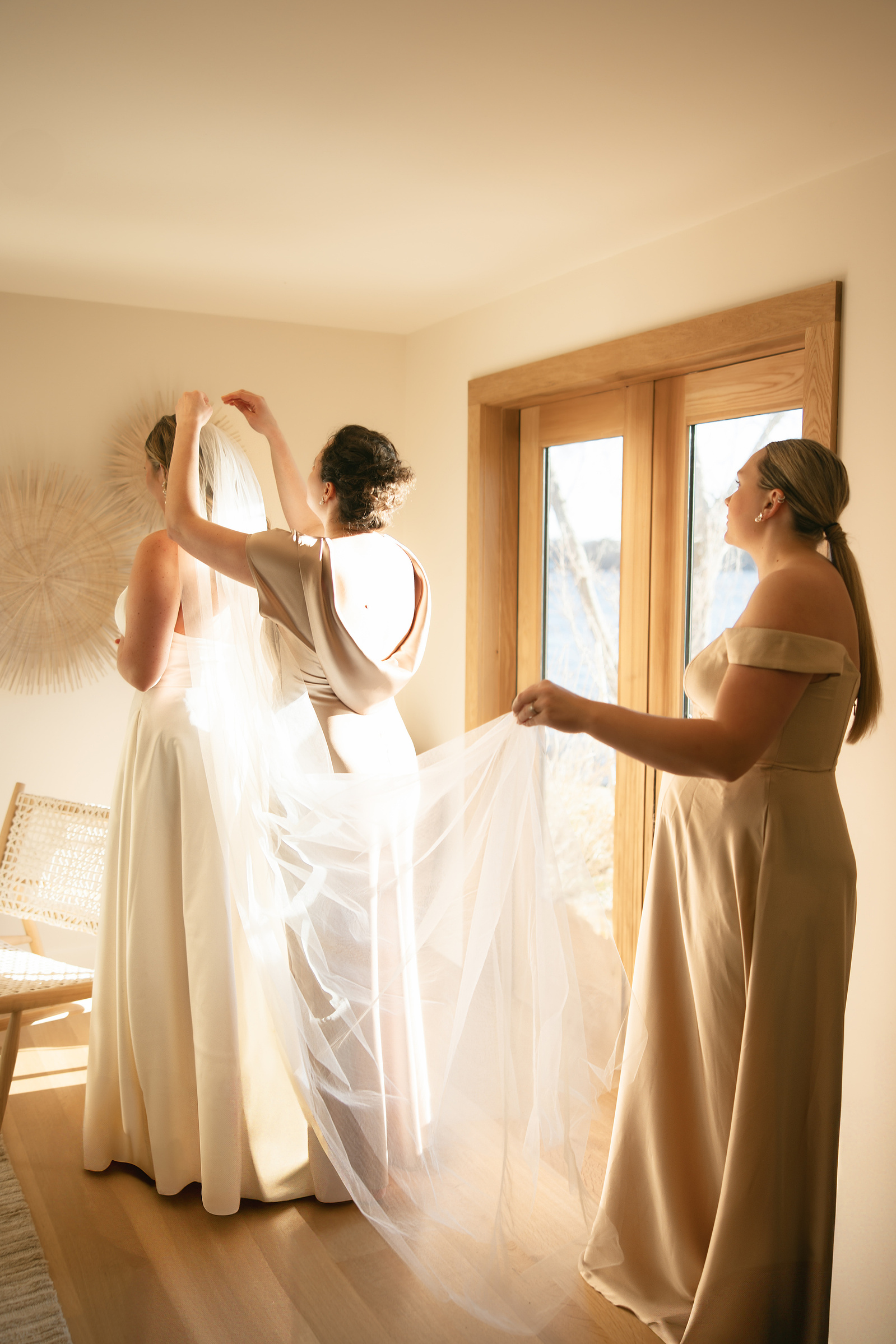 New England wedding photographer, romantic New England weddings, timeless wedding photography, documentary wedding photographer, New England elopement photographer, East Coast wedding photographer, wedding photographer in New England