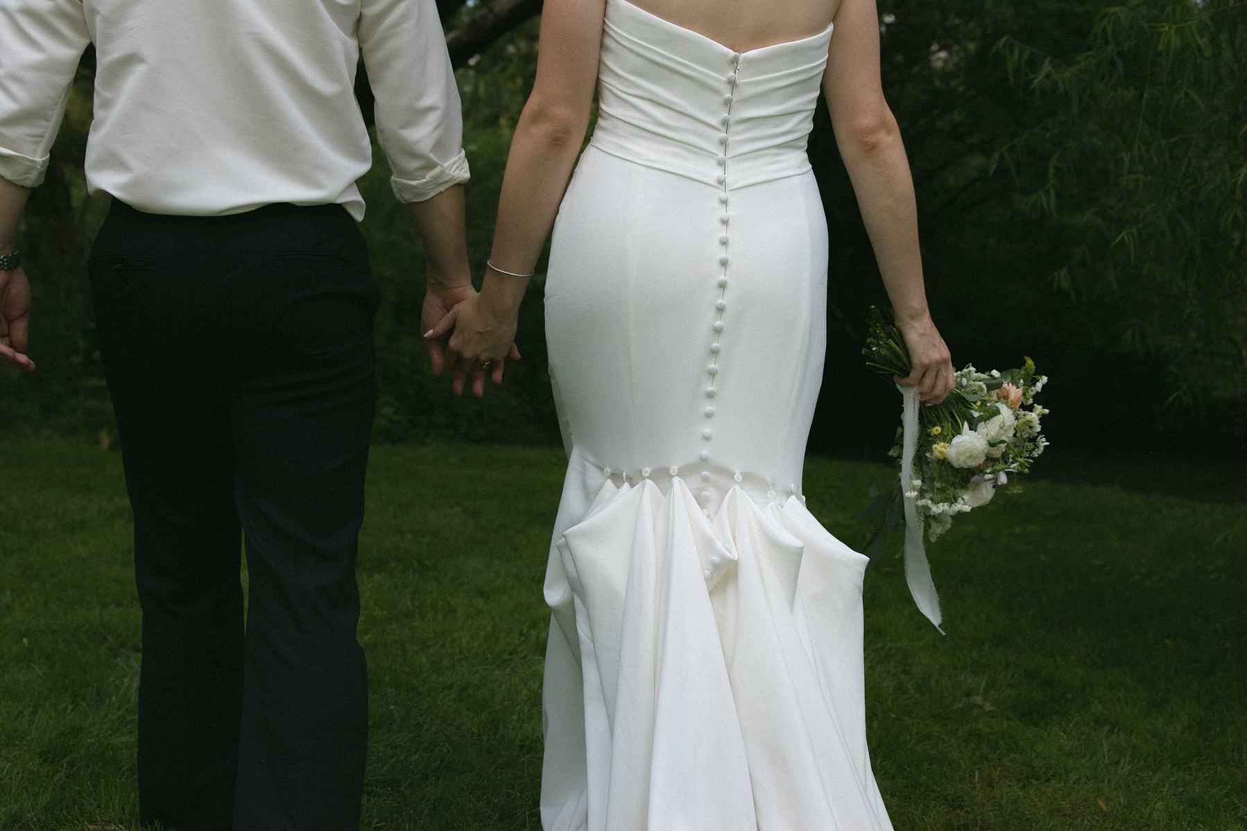 New England wedding photographer, romantic New England weddings, timeless wedding photography, documentary wedding photographer, New England elopement photographer, East Coast wedding photographer, wedding photographer in New England