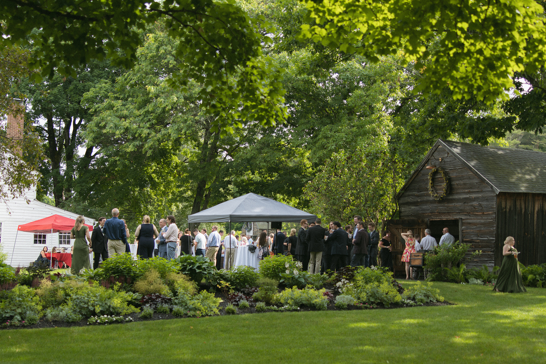 New England wedding photographer, romantic New England weddings, timeless wedding photography, documentary wedding photographer, New England elopement photographer, East Coast wedding photographer, wedding photographer in New England