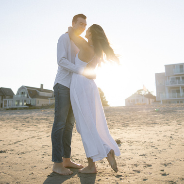 Luxury wedding photographer based in the White Mountains of New Hampshire, specializing in timeless, film-inspired imagery with an old-money aesthetic.