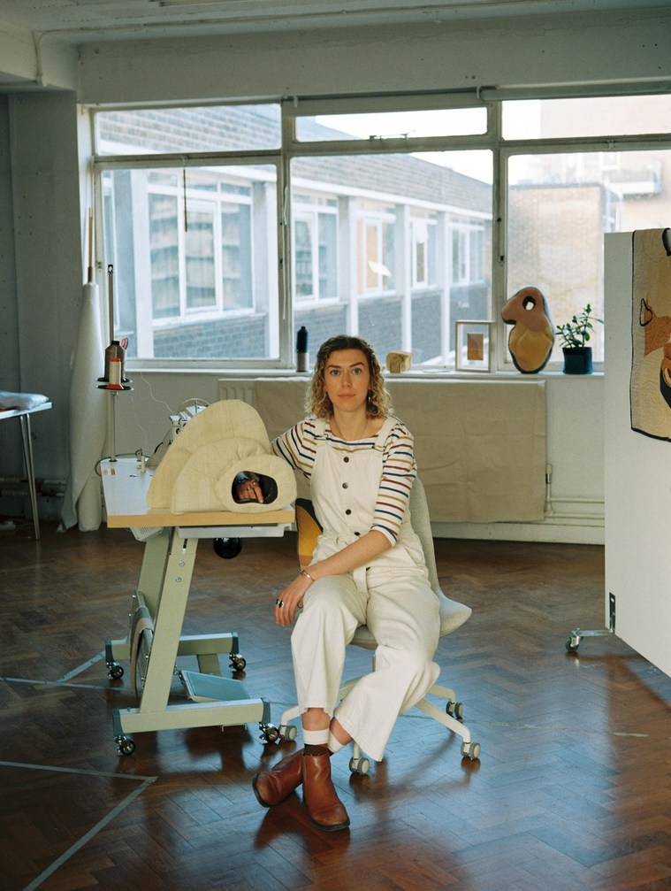 Yanis Angel - Portrait Photography - London - Artist in studio | Alice Burnhope