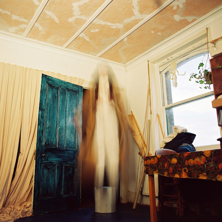 Yanis Angel - Portrait Photography - London - Artist in studio | Margarita Zafrilla Olayo