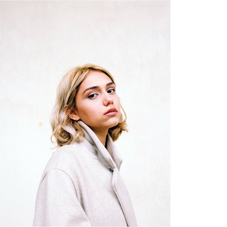 Yanis Angel - Portrait Photography - London - Lifestyle | Jan