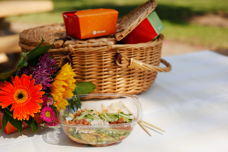 Take out food in a picnic basket at the park with flowers
©Leslie Rodriguez Photography
Product and Lifestyle Photography
Boise, Idaho