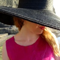 Gaia Lina - Wearable Felt Art
