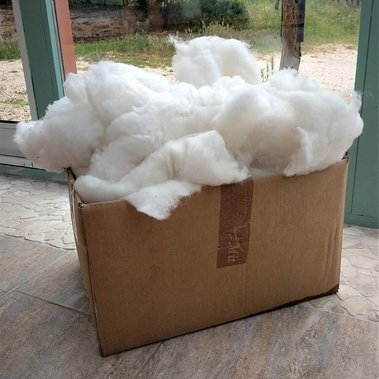 a cloud in a box - Gaia Lina feel good felt design