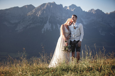 Hochzeit, Ellmau, Kaiserlounge, Berghochzeit, Brautpaar, Tirol, Hochzeitsfotografie, Hochzeitsfotograf