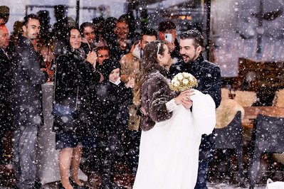 Brautpaarfotos, Brautpaar, Winterhochzeit, Hochzeitsfotografie, Paarfoto, Schnee, Axamer Lizum, Hochzeitstanz