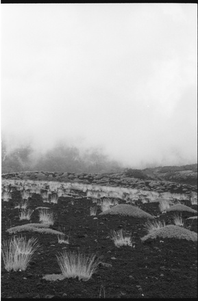 Photographie de l'Etna en argentique en noir et blanc