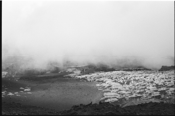 Photographie de l'Etna en argentique en noir et blanc