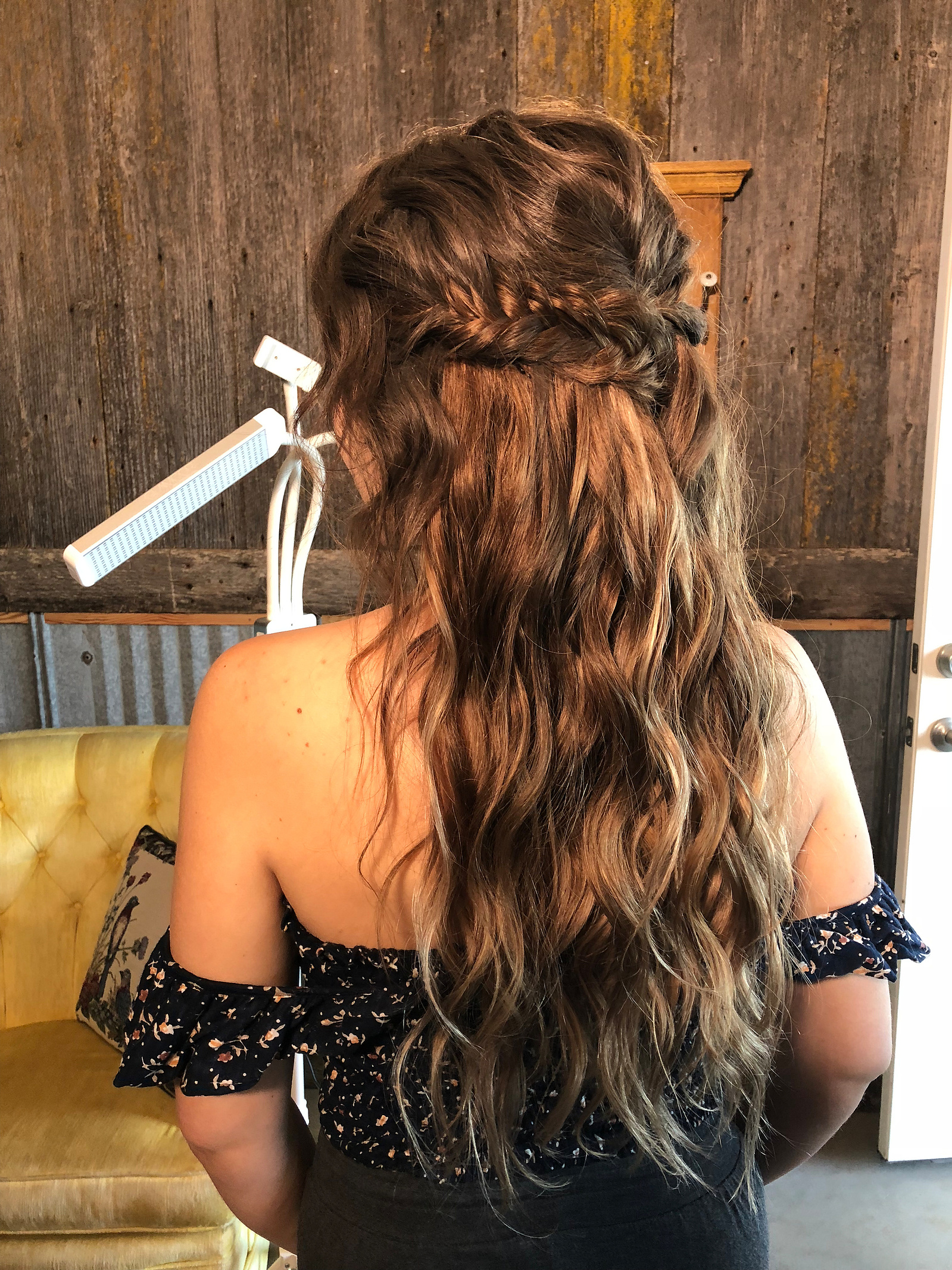 Portland Asian bridal hairstylist. Portland Asian bridal makeup artist.
